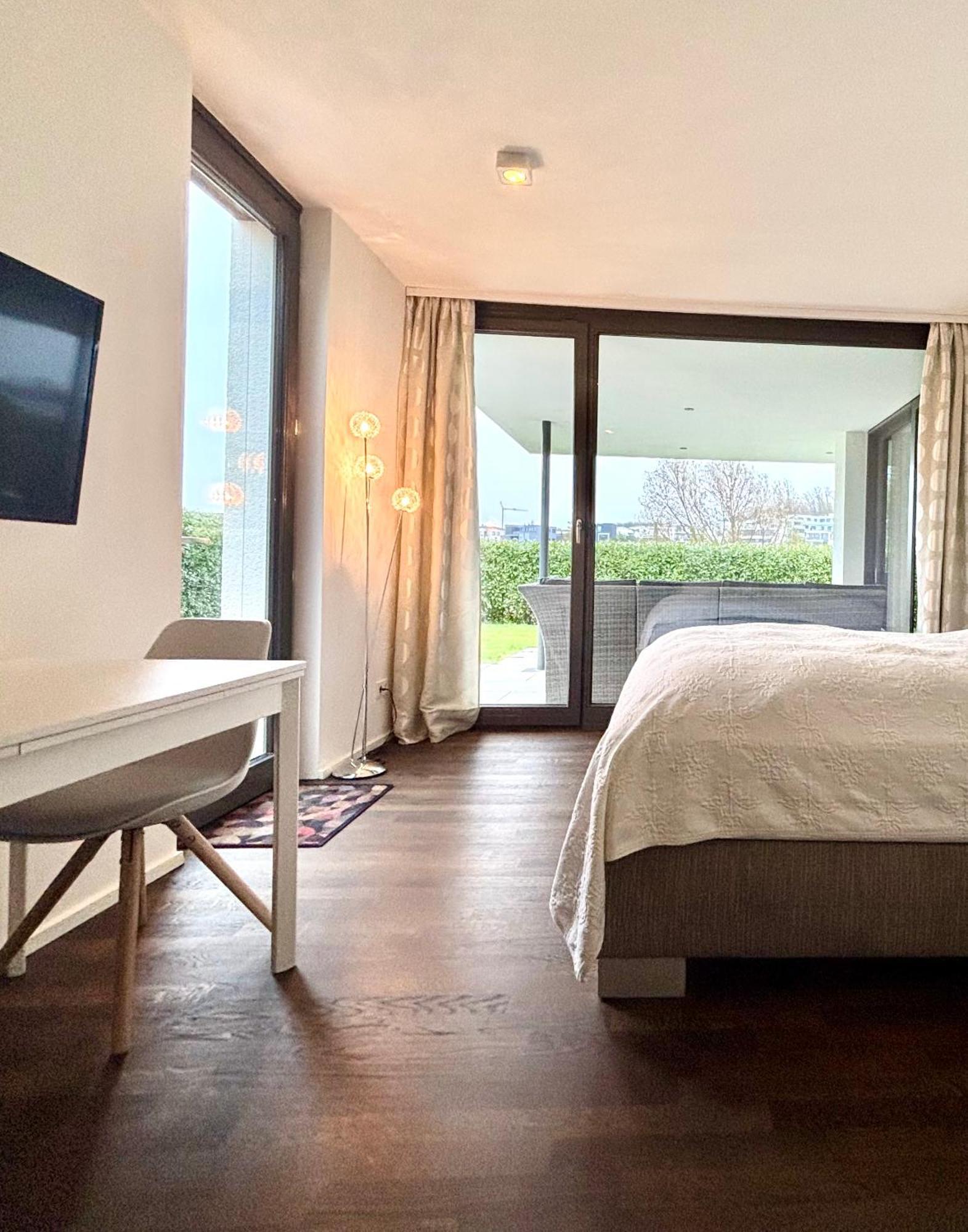 Studio Apartment Direkt Am Phoenixsee Dortmund Eksteriør billede